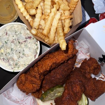 Cluck Kitchen - Nashville Hot Chicken Tenders - Chicken Shop Near Me - Irvine, California