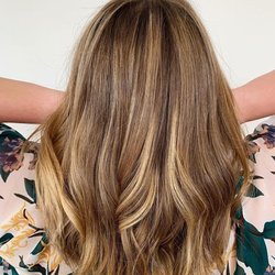 Michael Marie Salon