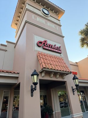 Amici Trattoria Italian by null