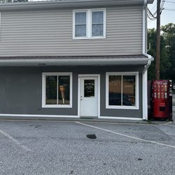 West Side Subs - Exterior