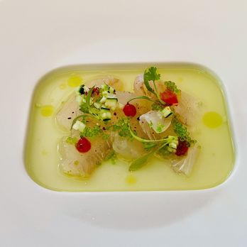 Bas Rouge - Fluke crudo - Modern European Near Me - Easton, Maryland