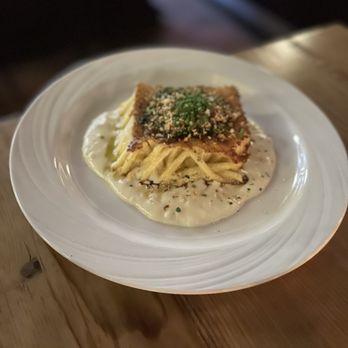 The Alexander - Macaroni and Cheese, Robust flavor but crafted vertically and cut in squares.  A unique experience for your pallet. - New American Near Me - Rochester, New York