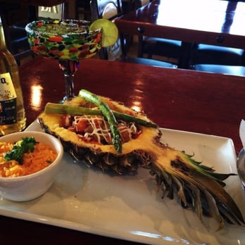 Los Rancheros - Cancun Pineapple!! Delicious... :) - Mexican Near Me - Taylorville, Illinois