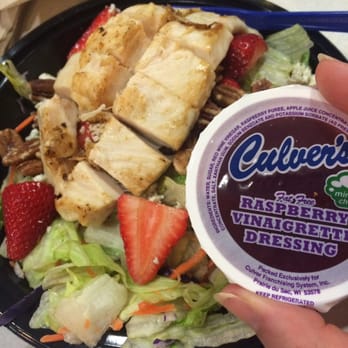 Culver's - Grilled Chicken and strawberry salad.. - Ice Cream & Frozen Yogurt Near Me - Effingham, Illinois