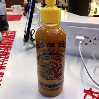 Kaedama - Fake ass Sriracha~ - Japanese Near Me - Newark, New Jersey