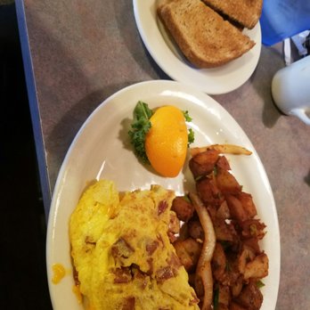 Benicia Grill - Louisiana omelet - Breakfast & Brunch Near Me - Benicia, California Benicia Grill - Louisiana omelet - Breakfast & Brunch Near Me - Benicia, California