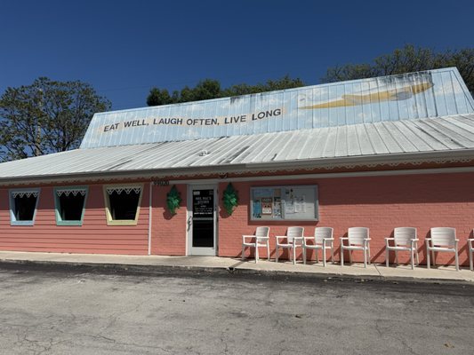 Mrs. Mac's Kitchen (Big) by null