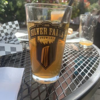 Silver Falls Brewery - Arnold Palmer - Breweries Near Me - Silverton, Oregon Silver Falls Brewery - Arnold Palmer - Breweries Near Me - Silverton, Oregon