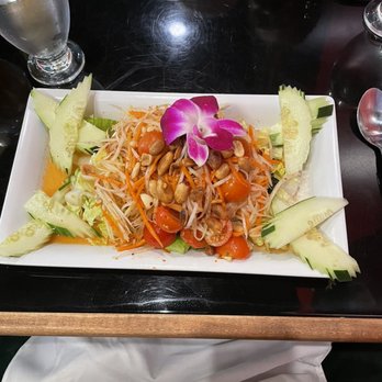 Cafe Chinois - Beautiful salad - Asian Fusion Near Me - Wilmington, North Carolina