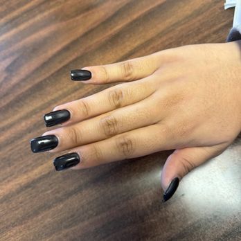 Lisa Ly Nails - Nail Salons Near Me - Philadelphia, Pennsylvania