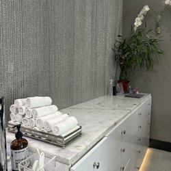 Oxygenix Nail Lounge - Lake Worth