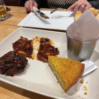 Parkstone Wood Kitchen - Lame ass chicken breast and tri tip combo. Not worth $27.00. DON'T DO IT!!! - New American Near Me - Portland, Oregon