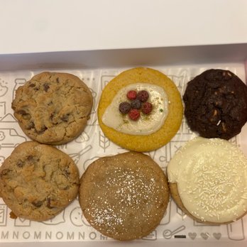 Crumbl - Hampton - Bakeries Near Me - Hampton, Virginia Crumbl - Hampton - Bakeries Near Me - Hampton, Virginia