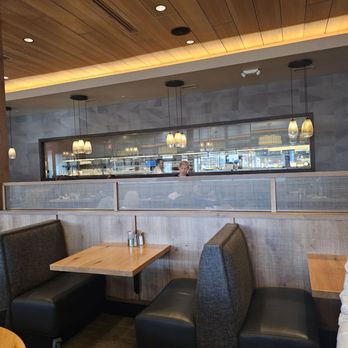 Cooper’s Hawk Winery & Restaurant - Wine Tasting Room Near Me - Virginia Beach, Virginia Cooper’s Hawk Winery & Restaurant - Wine Tasting Room Near Me - Virginia Beach, Virginia
