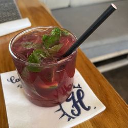 Prickly pear mojito - sooo very good. And pretty too!