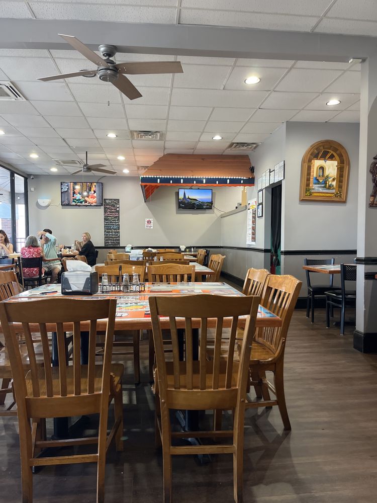 El Dorado Salvadorian & Mexican Restaurant