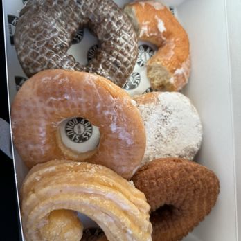 Kane's Donuts - Donuts Near Me - Saugus, Massachusetts