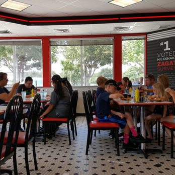 Steak ’n Shake - American Near Me - Frisco, Texas Steak ’n Shake - American Near Me - Frisco, Texas