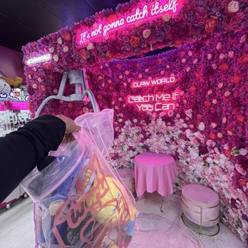 Claw World - Awesome time and lots of great prizes! - Arcades Near Me - Las Vegas, Nevada Claw World - Awesome time and lots of great prizes! - Arcades Near Me - Las Vegas, Nevada