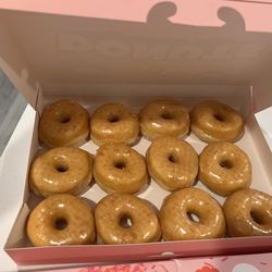 PT Donut - Dozen glazed