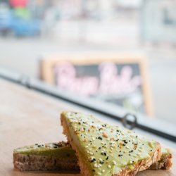 Baya Bar - Acai & Smoothie Shop