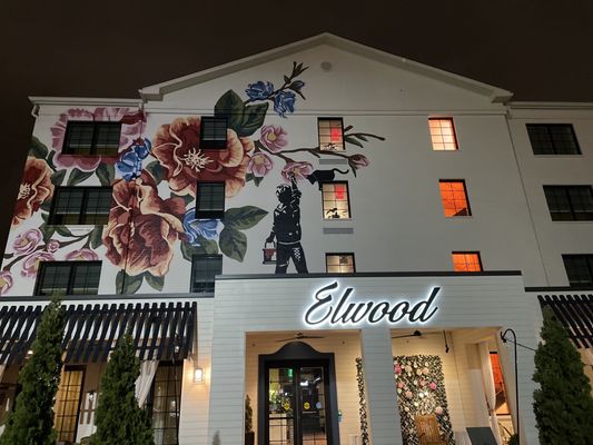 Elwood Hotel & Suites by null