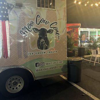 Moo Cow Cone - Food Trucks Near Me - Bethany Beach, Delaware