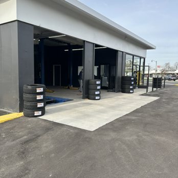 Tire Zone - Front of our shop - Tires Near Me - Whittier, California Tire Zone - Front of our shop - Tires Near Me - Whittier, California