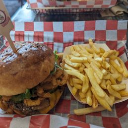 Blue cheese burger Blue cheese burger