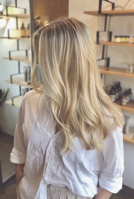 Bright blonde with an easy grow out - The best of both worlds, a bright blonde without a hard line of re-growth. All using low-toxic hair color. Bright blonde with an easy grow out - The best of both worlds, a bright blonde without a hard line of re-growth. All using low-toxic hair color.