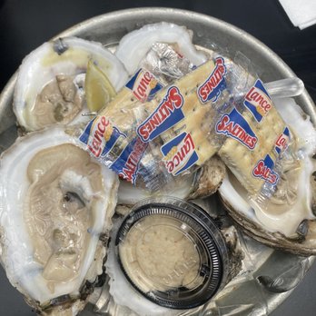 Captain Woodys - Oyster - Seafood Near Me - Bluffton, South Carolina