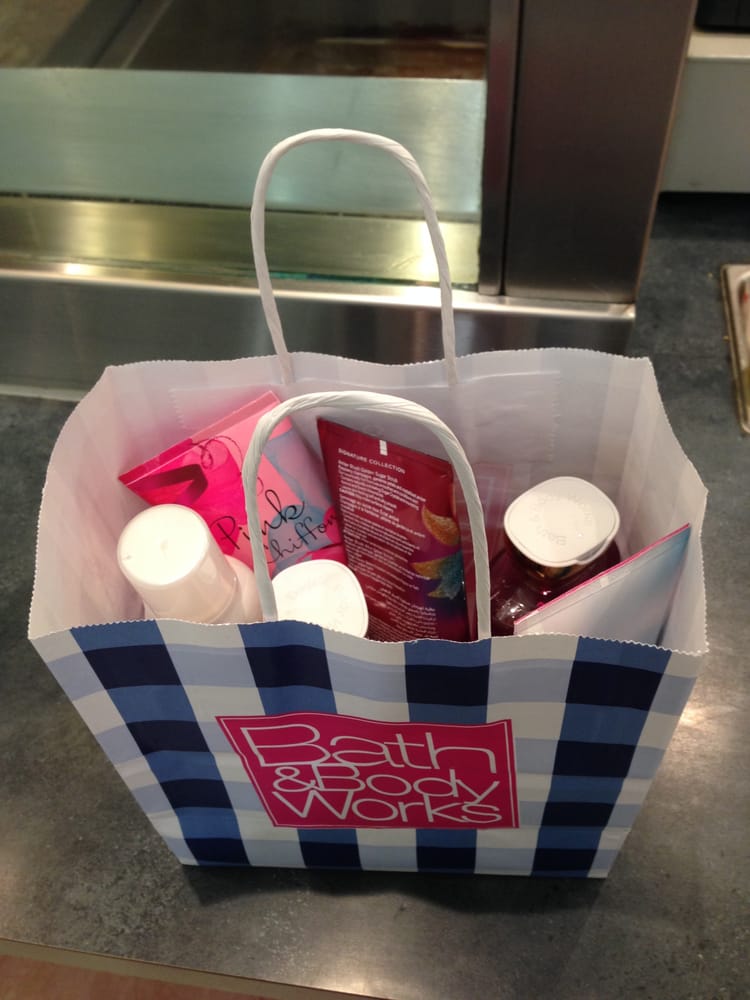 BATH & BODY WORKS 2700 Boulevard Laurier, Québec, Quebec, Canada Cosmetics & Beauty Supply