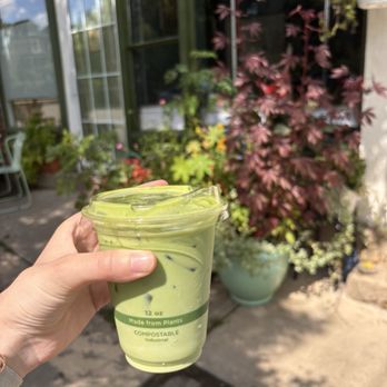 Rockin Cat - Iced matcha - Coffee & Tea Near Me - Pittsburgh, Pennsylvania Rockin Cat - Iced matcha - Coffee & Tea Near Me - Pittsburgh, Pennsylvania