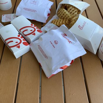 Chick-fil-A - 2 sets of chicken sandwiches, waffle fries, and chicken nuggets, for the boo and I - Fast Food Near Me - Burbank, California Chick-fil-A - 2 sets of chicken sandwiches, waffle fries, and chicken nuggets, for the boo and I - Fast Food Near Me - Burbank, California