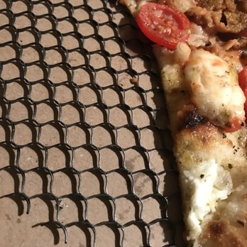 Pizzéria N° 900 Saint-Lambert - I feel that they put a lot of money on the packaging and not necessarily on the food itself - Pizza Near Me - Saint-Lambert, Quebec