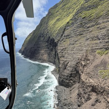Air Maui Helicopter Tours - Aerial Tours Near Me - Kahului, Hawaii Air Maui Helicopter Tours - Aerial Tours Near Me - Kahului, Hawaii