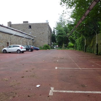 Futbol-In - Recreation Centers Near Me - Solingen, NW