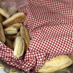 Mercado de Abastos de Guadalajara - Birotes!!!