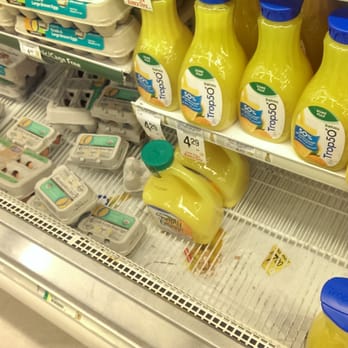 Safeway - a display of orange juice in a grocery store - Grocery Near Me - Washington, DC, District of Columbia Safeway - a display of orange juice in a grocery store - Grocery Near Me - Washington, DC, District of Columbia