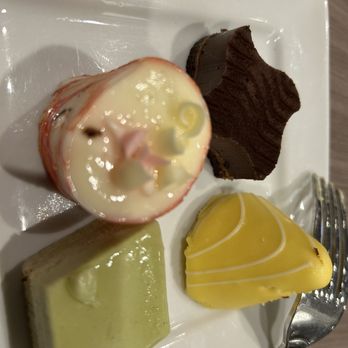 Santa Clara Marriott - Dessert snack - Hotels Near Me - Santa Clara, California Santa Clara Marriott - Dessert snack - Hotels Near Me - Santa Clara, California