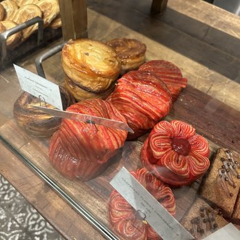 maman - Super cute flower croissant - French Near Me - New York, New York maman - Super cute flower croissant - French Near Me - New York, New York