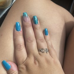 L/V Nails & Lounge