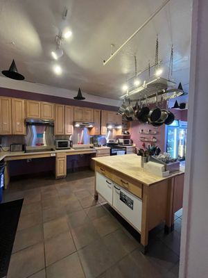 HI San Francisco Downtown Hostel by null