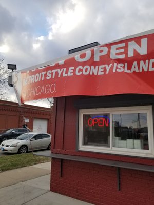 Lola’s Coney Island by null