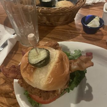 Cracker Barrel Old Country Store - Homestyle Homestyle Fried Chicken BLT - American Near Me - Clemmons, North Carolina
