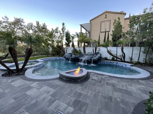 Pool Remodeling / Replastering - A to Z Plastering specializes in New pool design, Pool Replastering , Hardscape and Patio design and installation. Please call us today for a Free Estimate