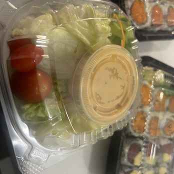 Ryo Sushi - House Salad - Sushi Bars Near Me - Chicago, Illinois
