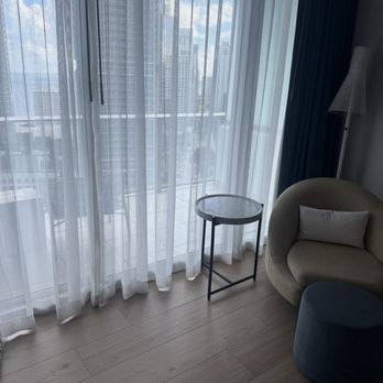 Kimpton EPIC Hotel - Hotels Near Me - Miami, Florida