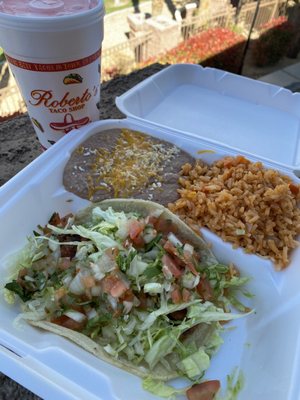 Roberto’s Taco Shop by null