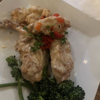 New York Beer Project - Chicken & Shrimp in Champagne Alfredo sauce - Gastropubs Near Me - Victor, New York New York Beer Project - Chicken & Shrimp in Champagne Alfredo sauce - Gastropubs Near Me - Victor, New York